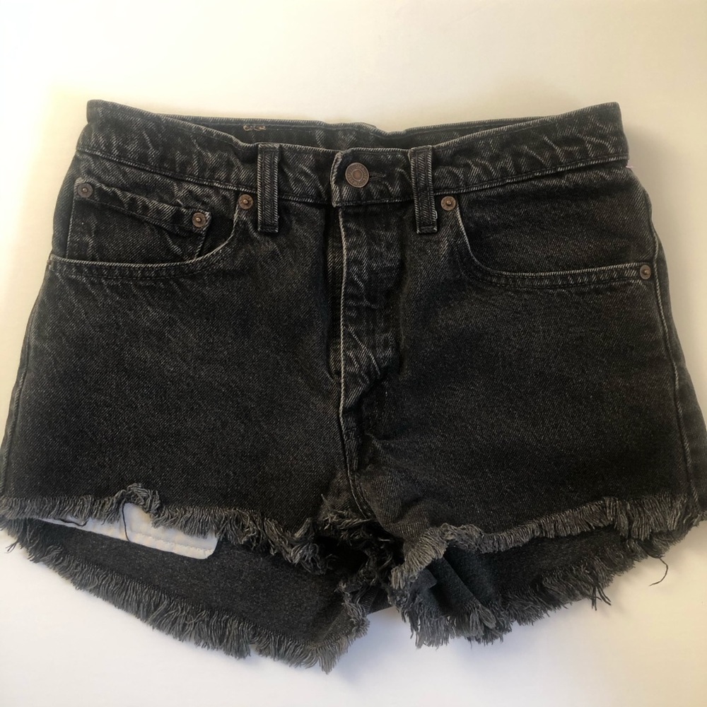 Levi’s vintage cutoff denim shorts